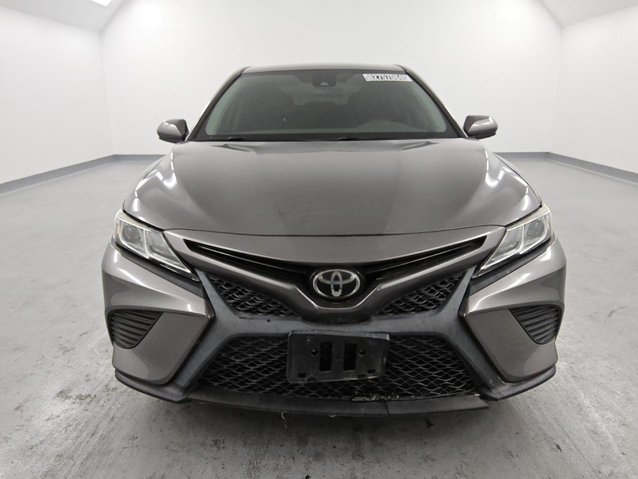 2019 Toyota Camry VIN 4T1B11HK0KU706619 Copart auction photo, rear end / side damage thumbnail 5