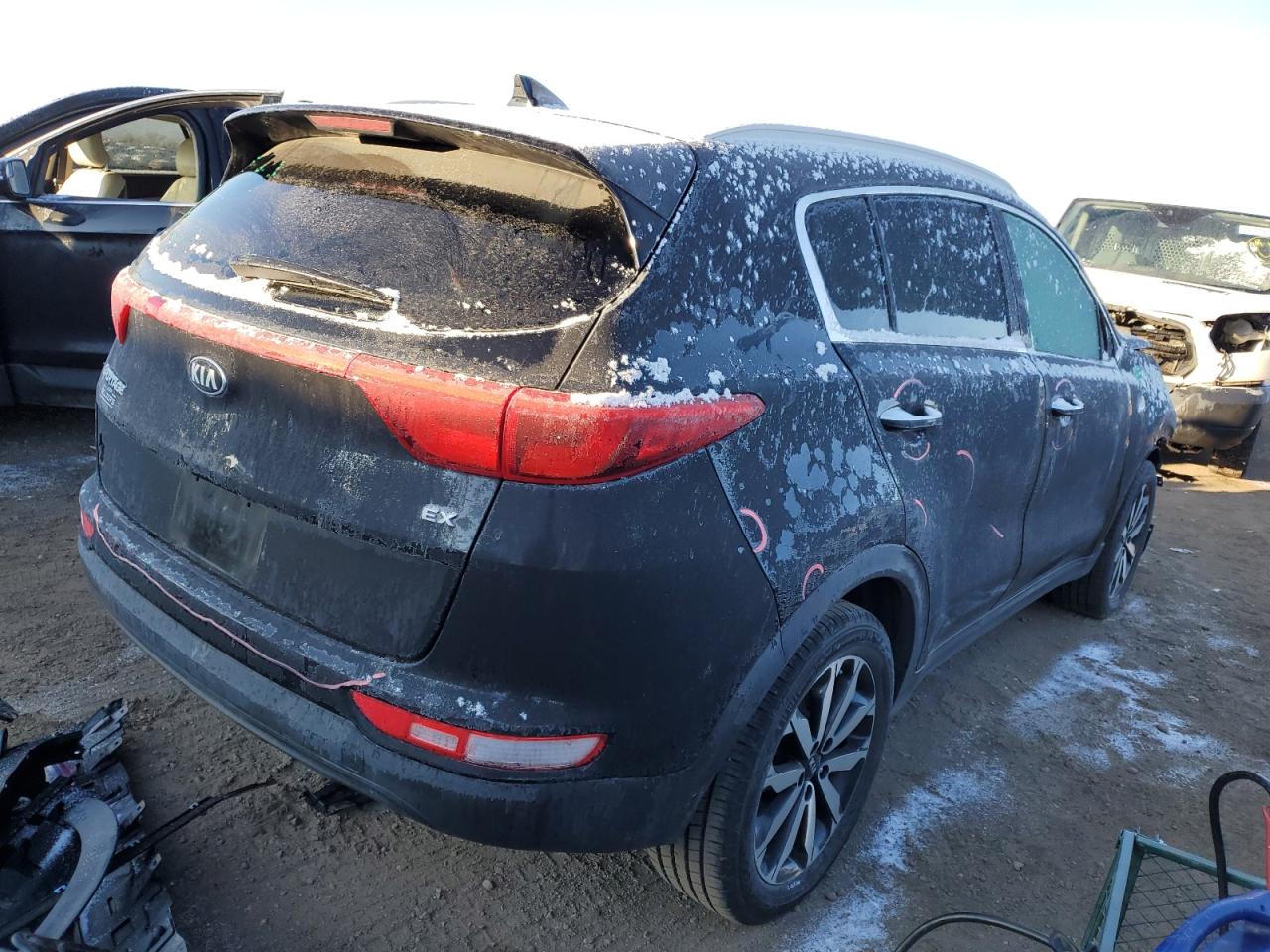 2017 KIA Sportage VIN KNDPNCACXH7059201 Copart auction photo, front end damage thumbnail 3