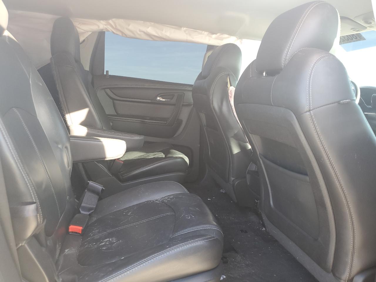 2016 Chevrolet Traverse VIN 1GNKRHKD4GJ157751 Copart auction photo, front end / side damage thumbnail 11