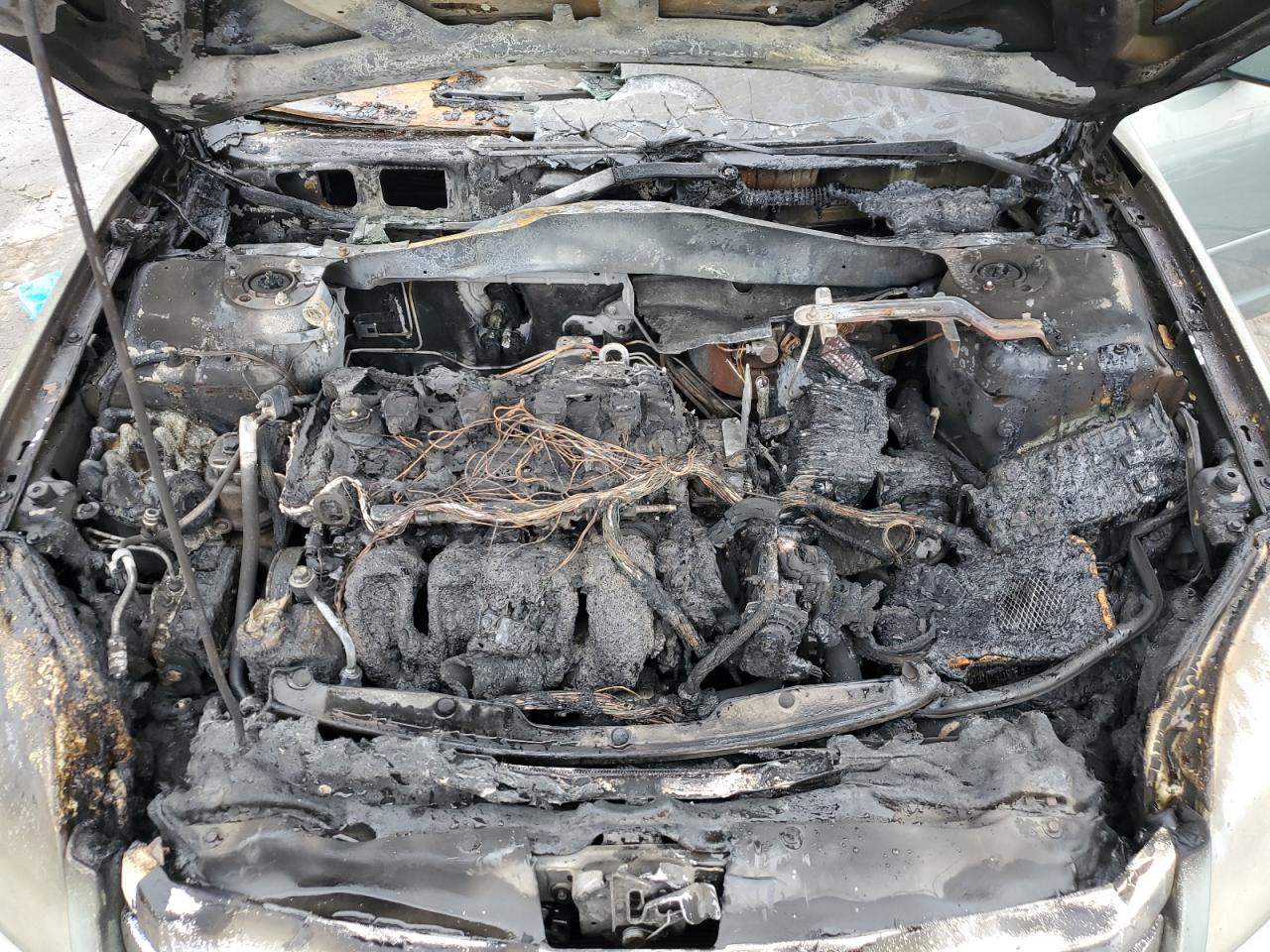 2008 Ford Fusion VIN 3FAHP08Z58R175878 Copart auction photo, burn - engine / front end damage thumbnail 11