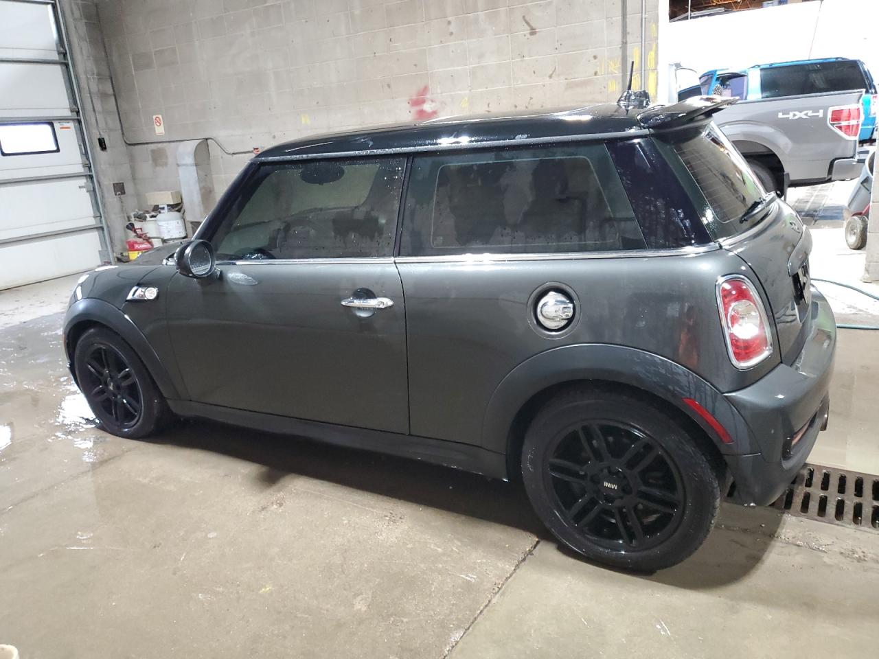 2013 MINI Cooper VIN WMWSV3C57DT391040 Copart auction photo, front end / rear end damage thumbnail 2