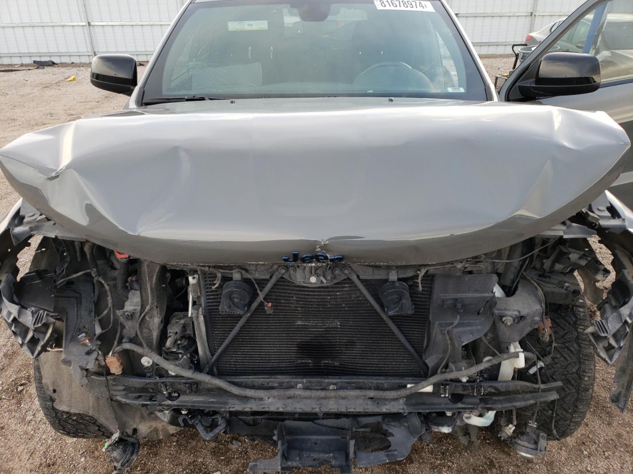 2019 Jeep Grand Cherokee VIN 1C4RJFAG8KC607722 Copart auction photo, front end damage thumbnail 12