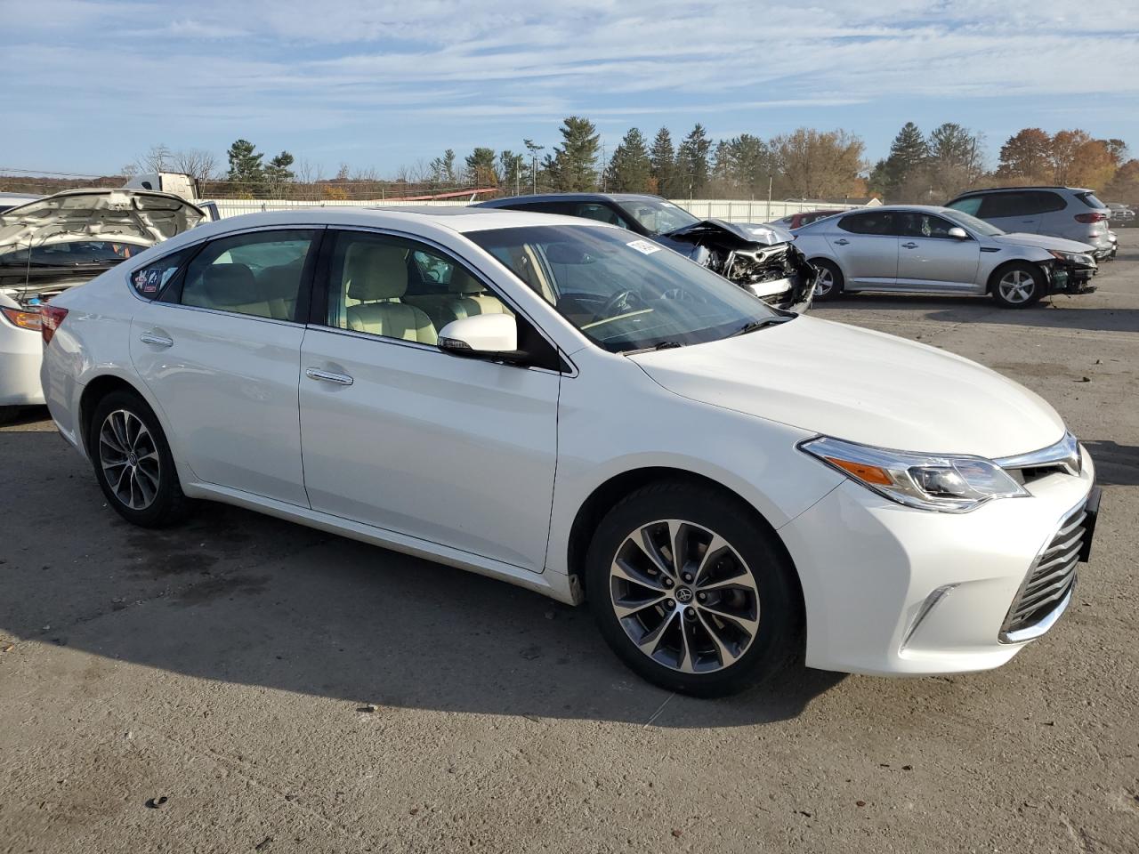 2017 Toyota Avalon VIN 4T1BK1EB0HU247294 Copart auction photo, rear end / side damage thumbnail 4