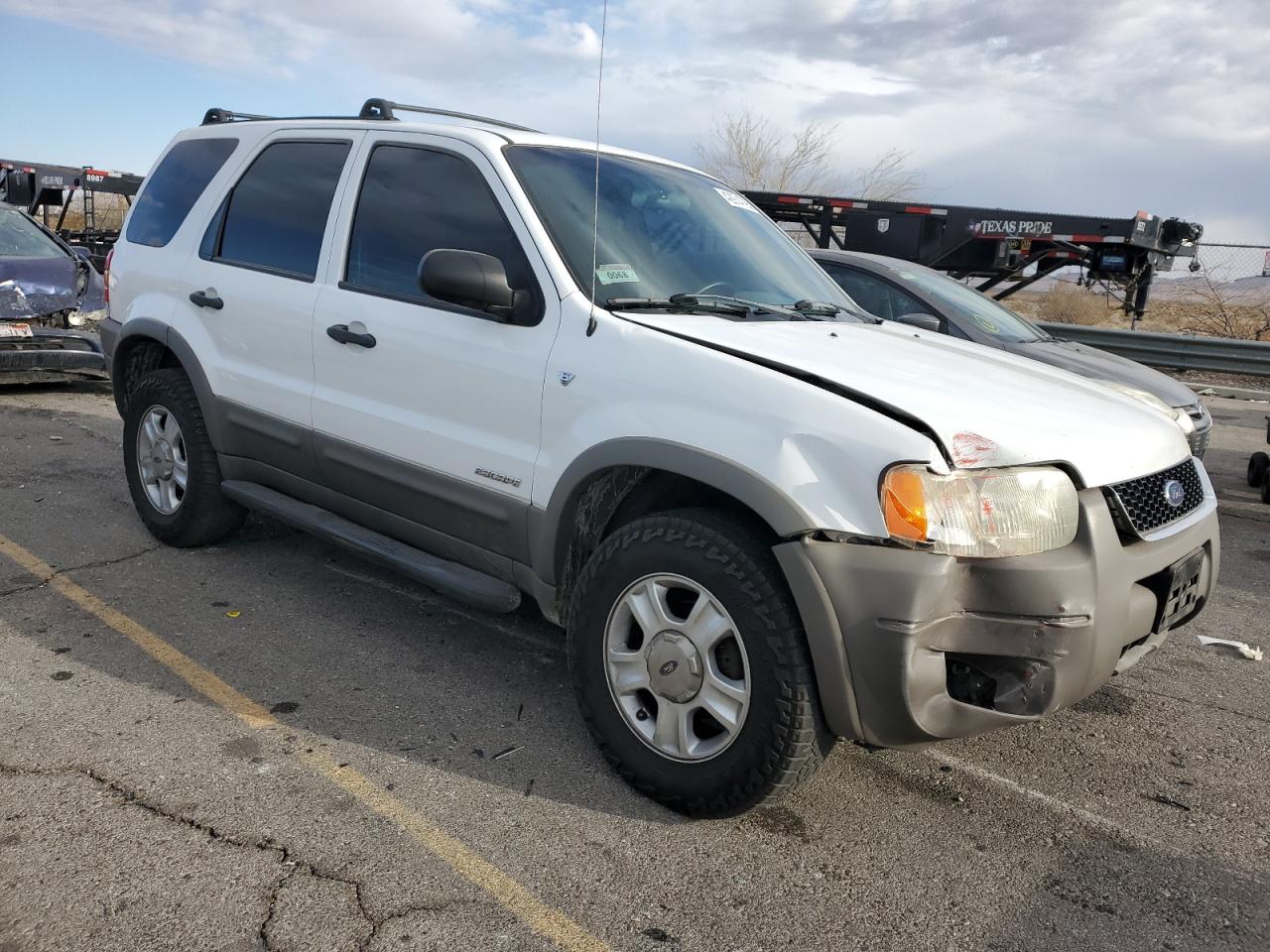 2002 Ford Escape VIN 1FMYU03132KD42900 Copart auction photo, front end / rear end damage thumbnail 4