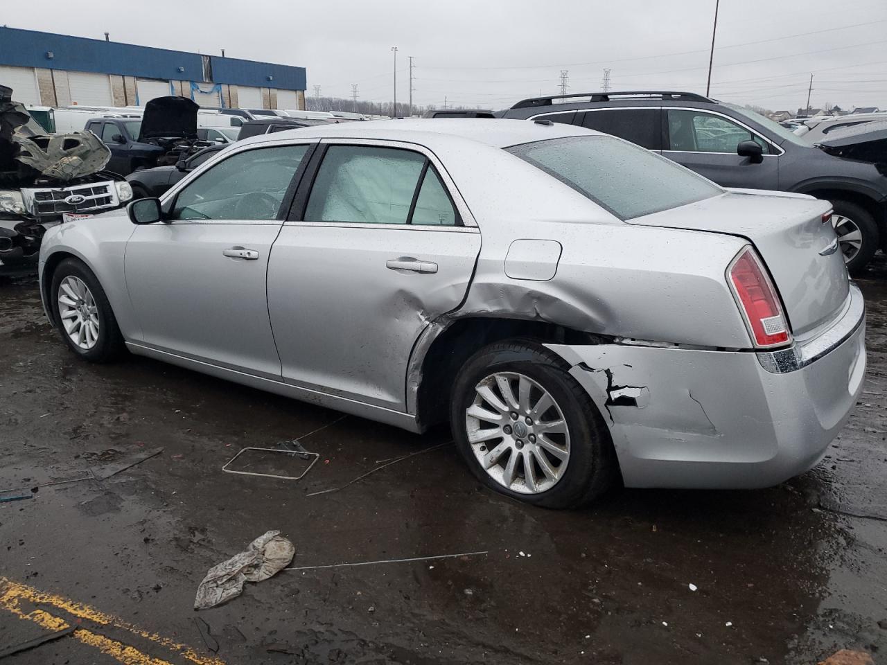 2012 Chrysler 300 VIN 2C3CCAAGXCH289205 Copart auction photo, side damage thumbnail 2