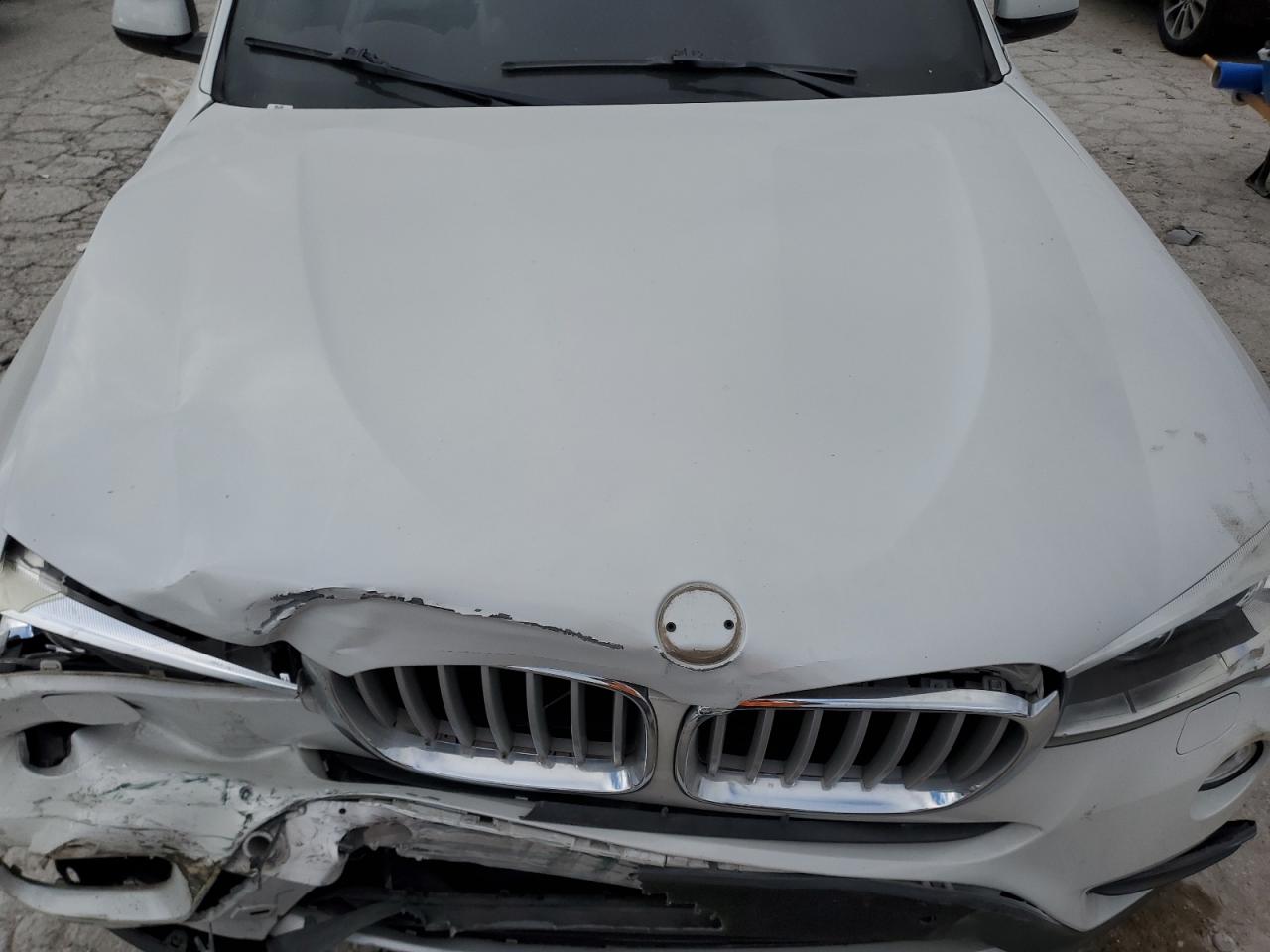 2017 BMW X3 VIN 5UXWX9C56H0T09063 Copart auction photo, front end / minor dent/scratches damage thumbnail 12
