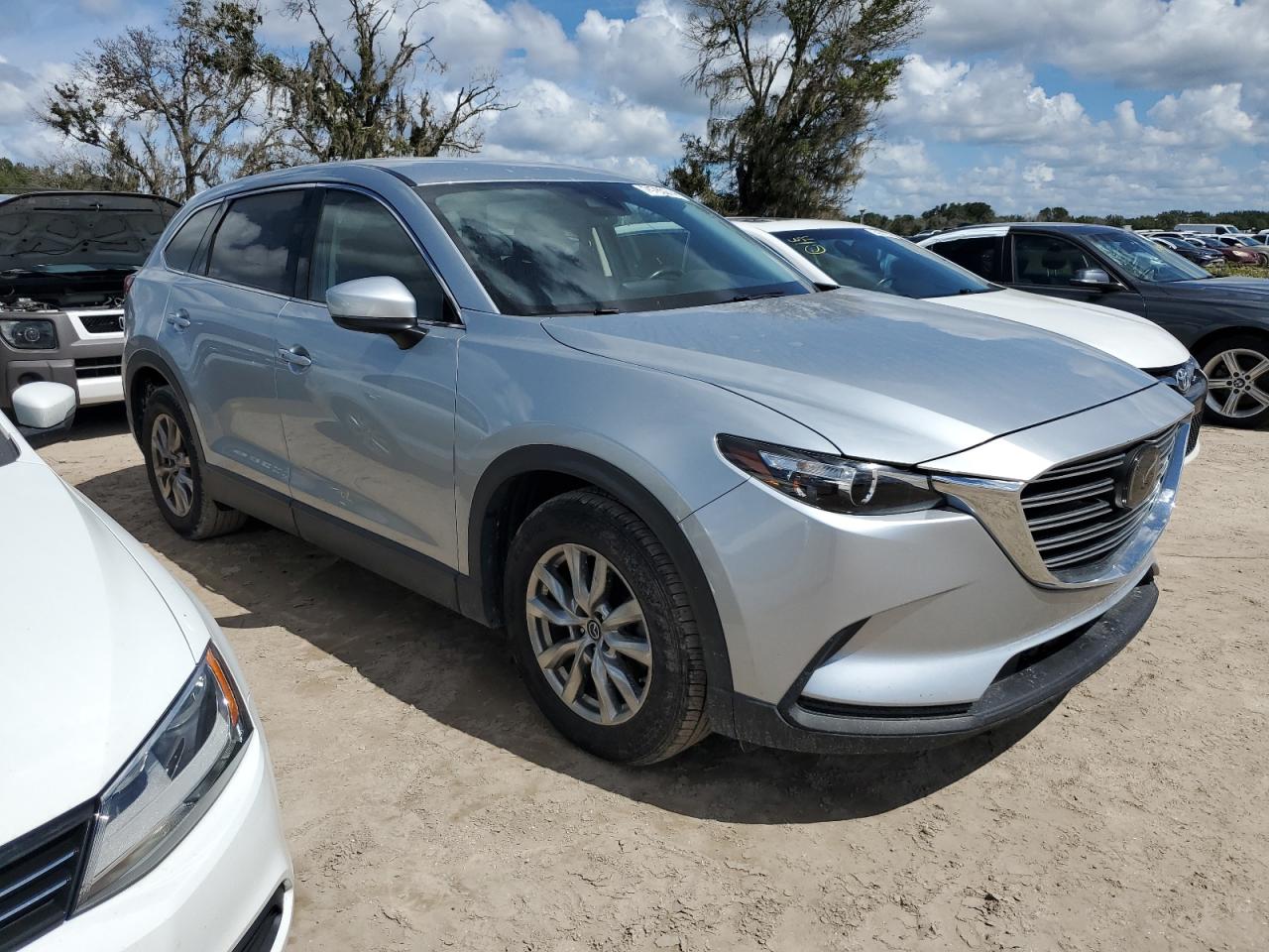 2018 Mazda CX-9 VIN JM3TCACY7J0219185 Copart auction photo, water/flood damage thumbnail 4