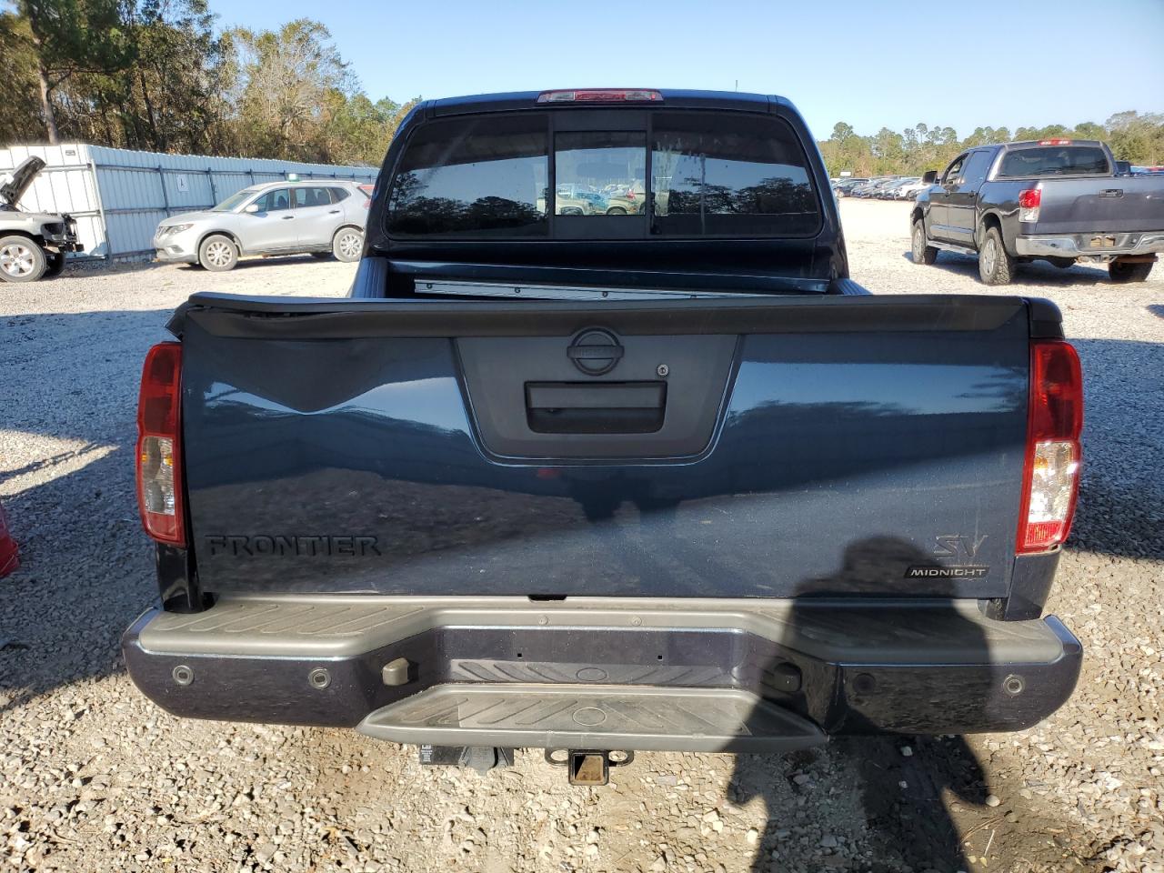 2020 Nissan Navara (Frontier) VIN 1N6ED0EAXLN701399 Copart auction photo, rear end damage thumbnail 6