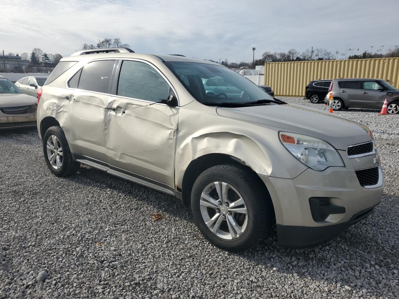 2013 Chevrolet Equinox VIN 1GNALDEK6DZ119418 Copart auction photo, side / front end damage thumbnail 4