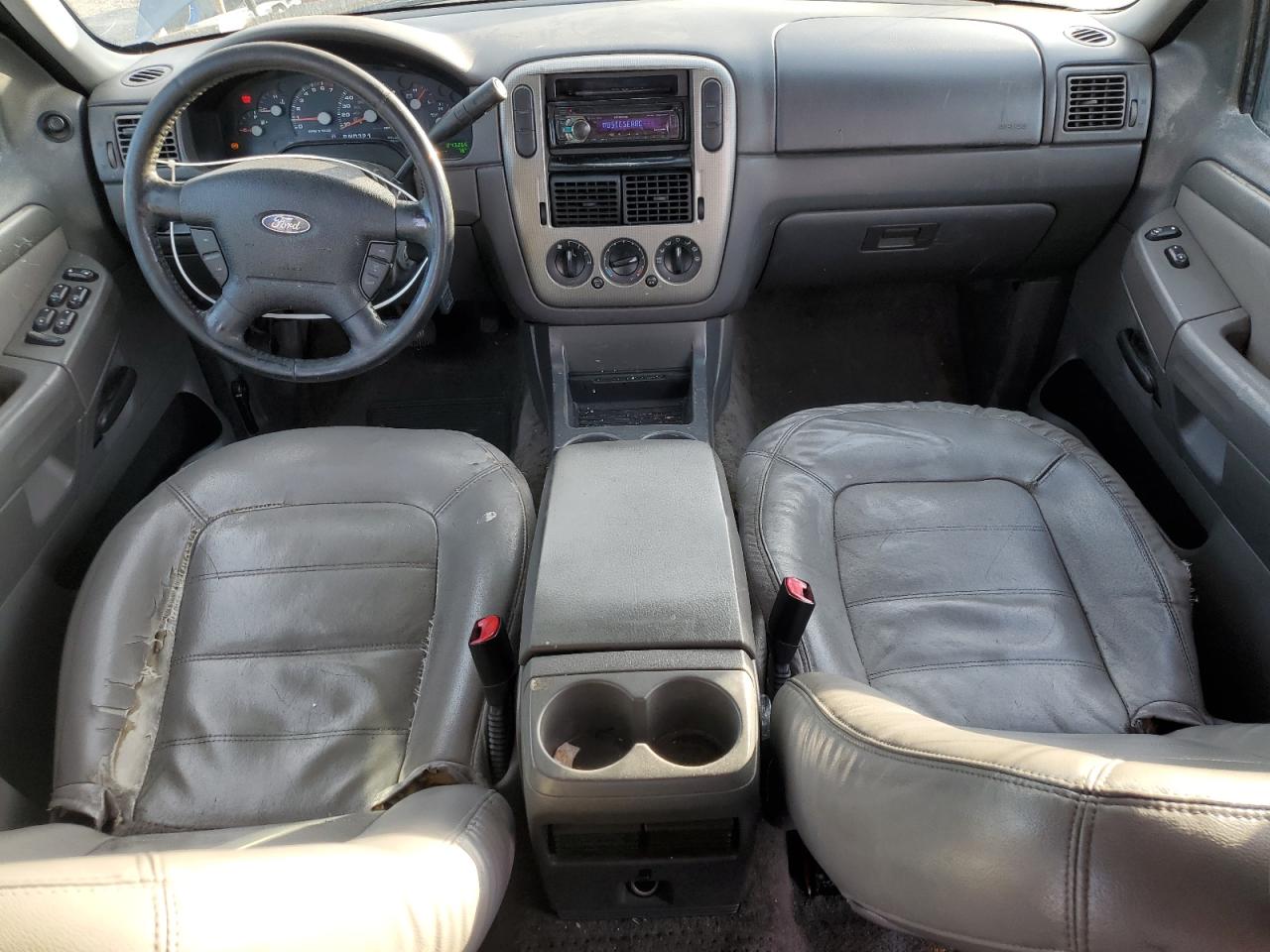 2004 Ford Explorer VIN 1FMZU63E24ZB25620 Copart auction photo, all over damage thumbnail 8