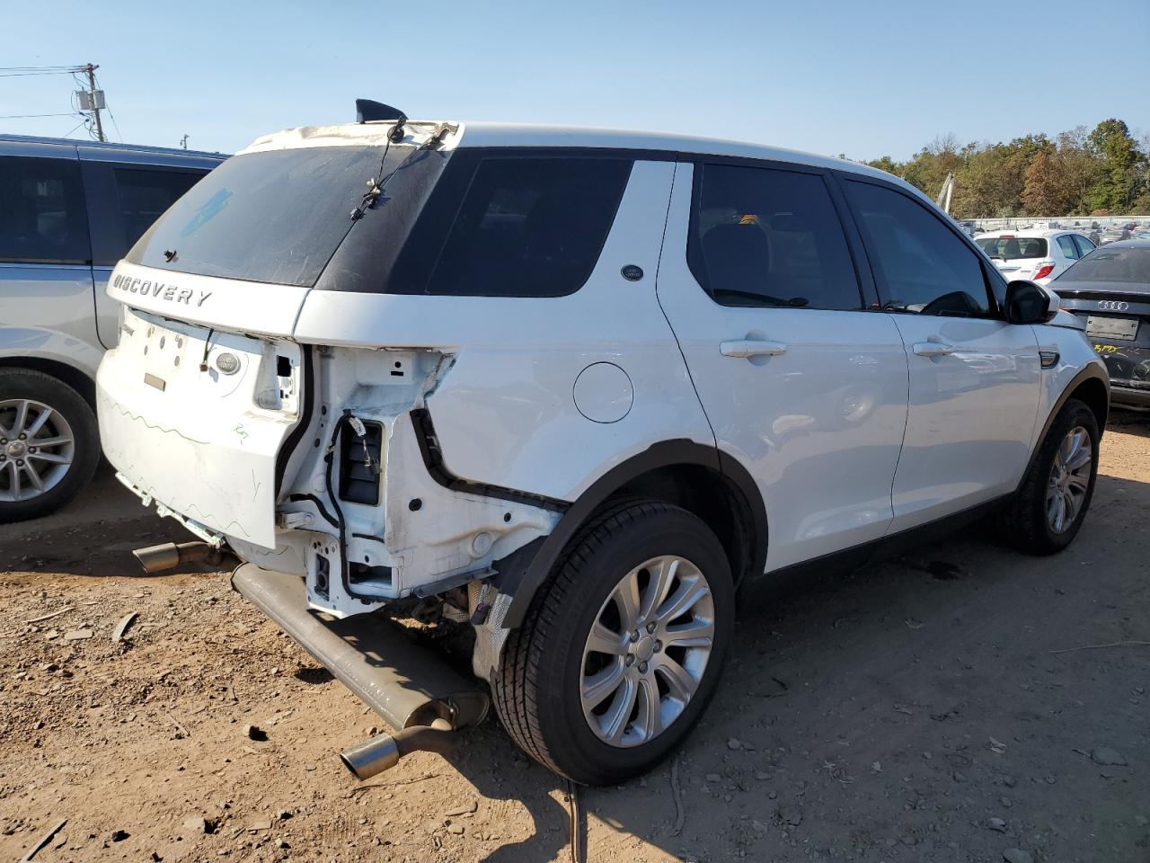 2018 Land Rover Discovery VIN SALCP2RX0JH753365 Copart auction photo, rear end damage thumbnail 3