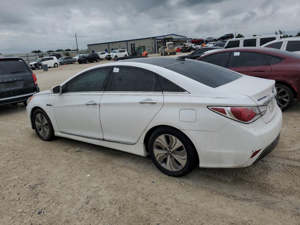2015 Hyundai Sonata VIN KMHEC4A4XFA129738 Copart auction photo, water/flood damage thumbnail 2