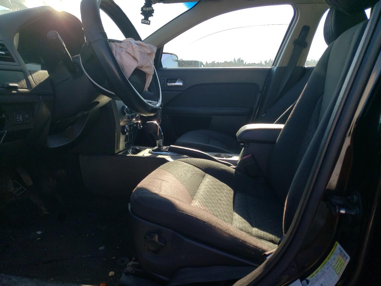 2011 Ford Fusion VIN 3FAHP0HA4BR118735 Copart auction photo, front end damage thumbnail 7