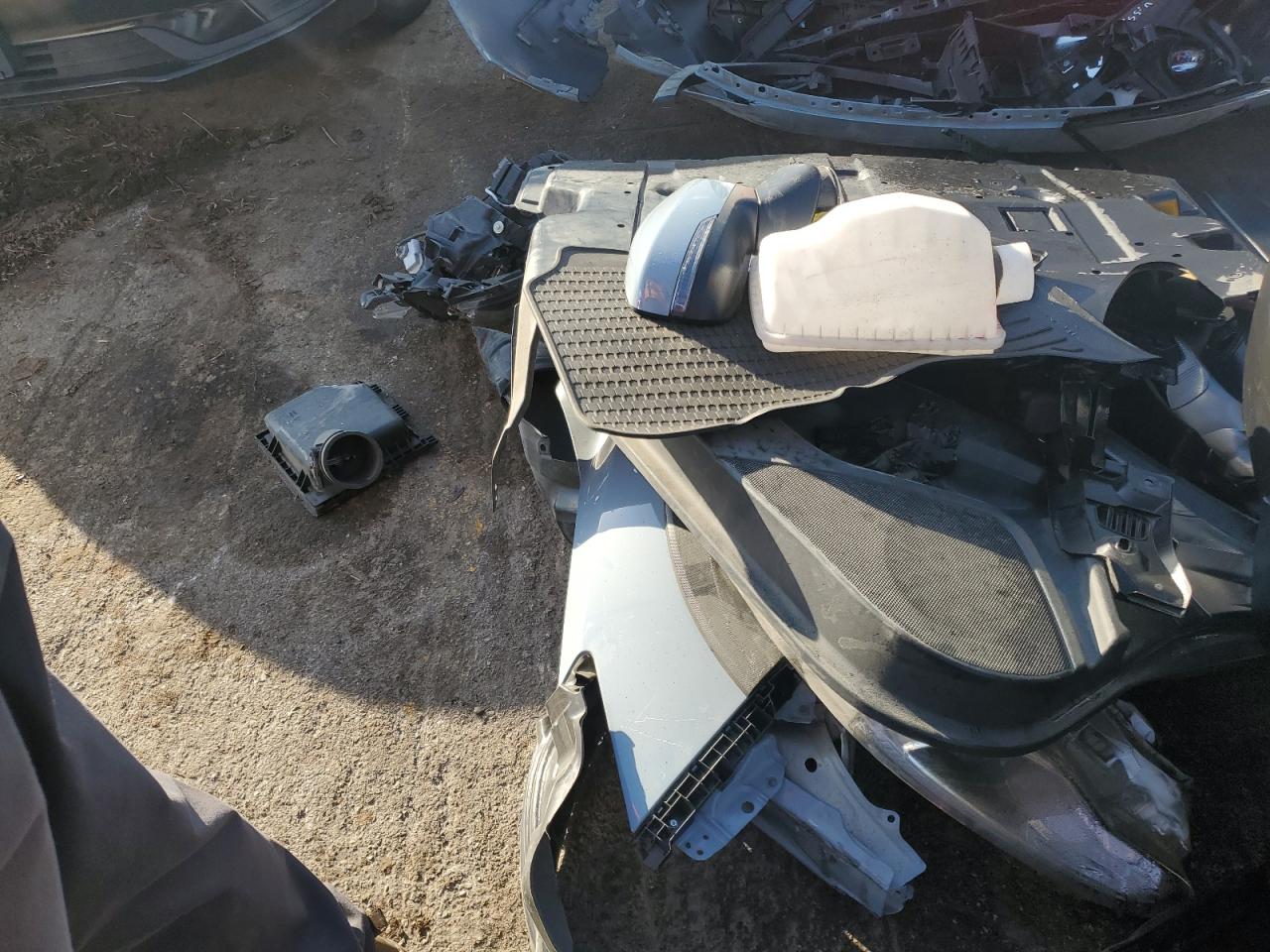 2021 Subaru XV VIN JF2GTHMC6M8650064 Copart auction photo, front end / side damage thumbnail 13