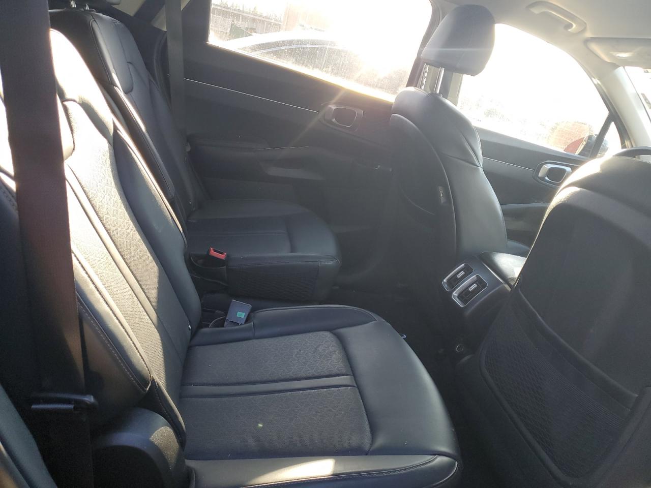 2021 KIA Sorento VIN KNDRG4LG4M5055112 Copart auction photo, rear end damage thumbnail 11