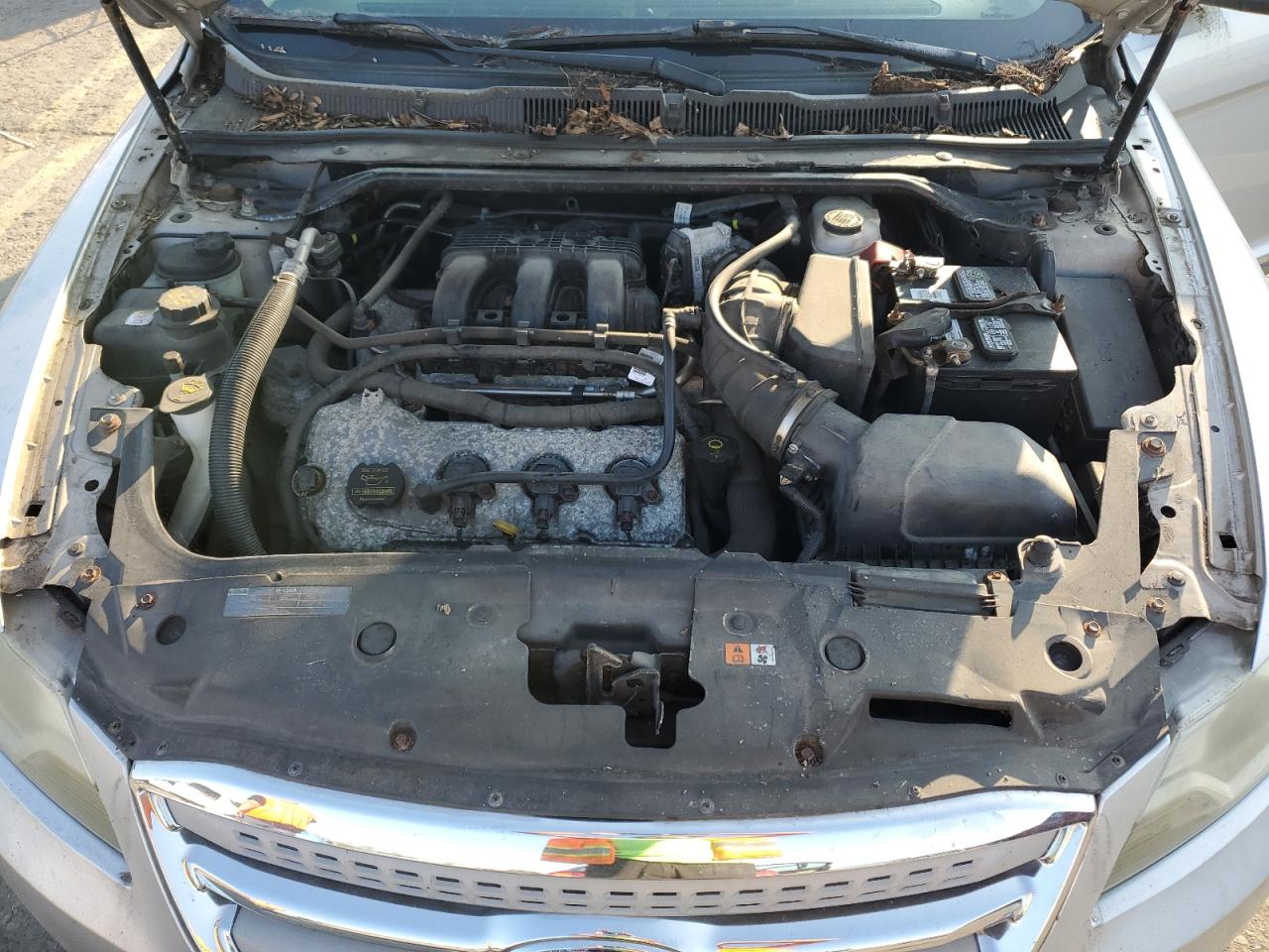 2010 Ford Taurus VIN 1FAHP2JW9AG130533 Copart auction photo, top/roof / front end damage thumbnail 11