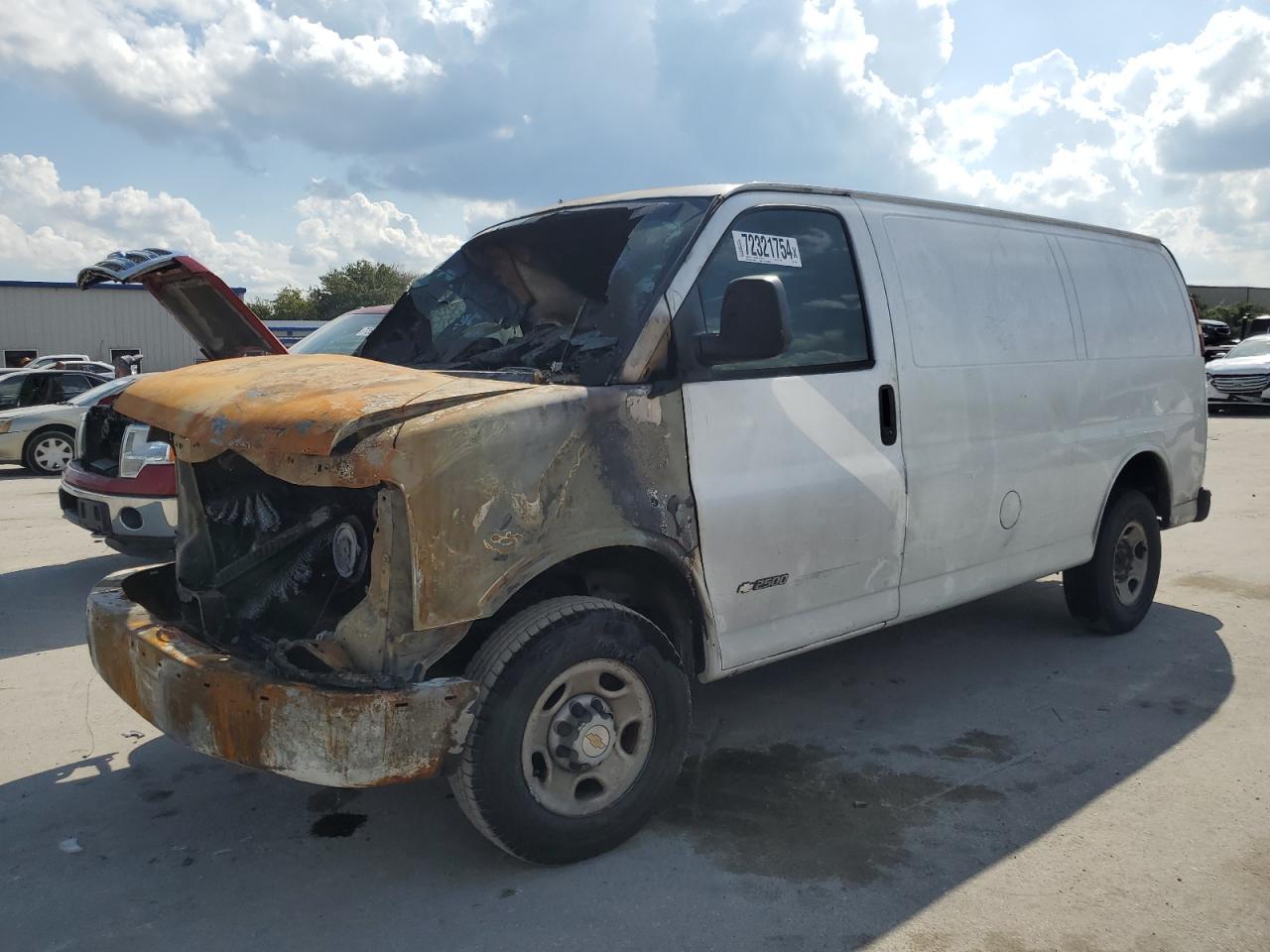 2005 Chevrolet Express VIN 1GCGG25V351109984