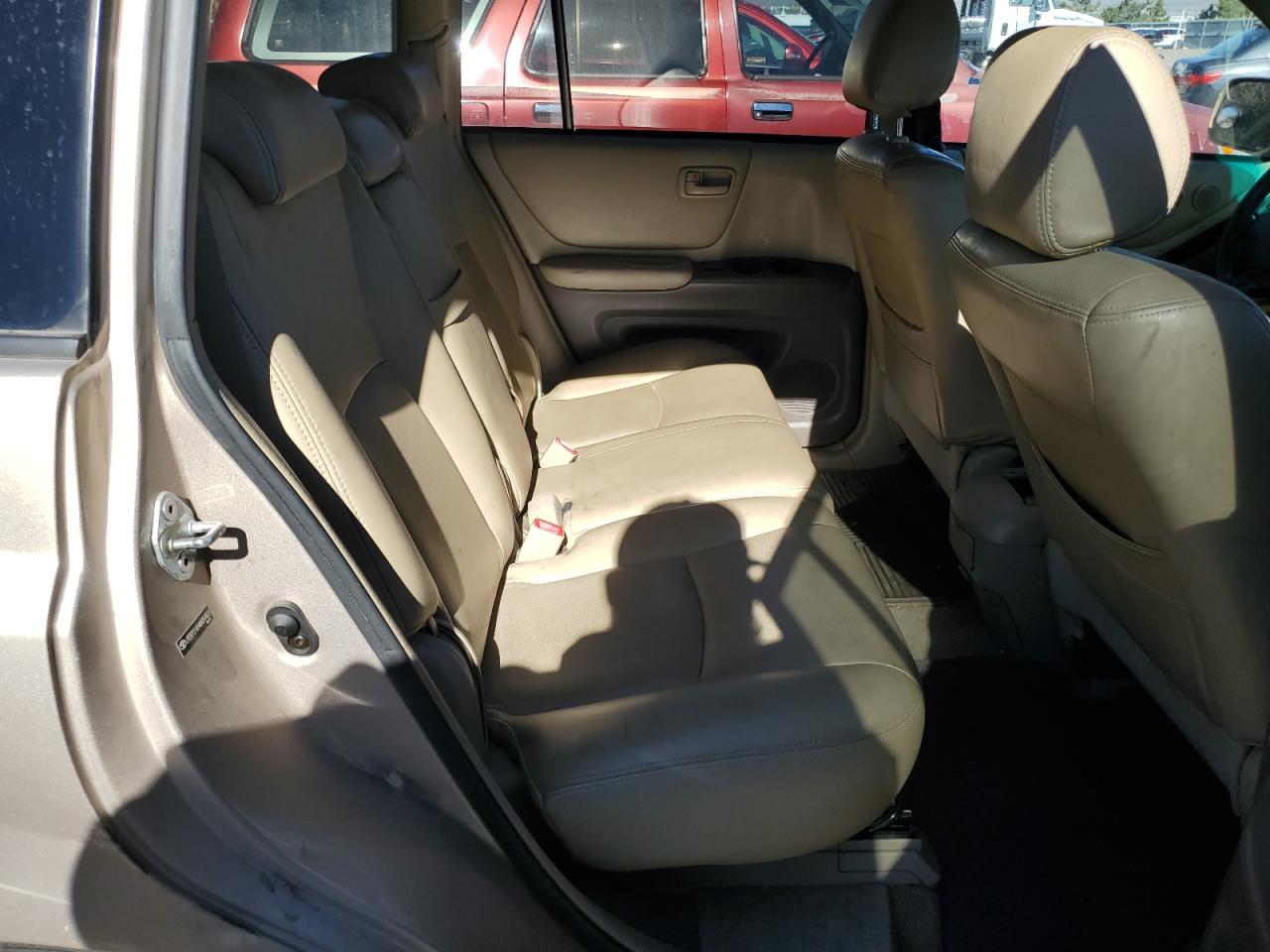 2004 Toyota Highlander VIN JTEEP21A940059022 Copart auction photo, rear end / side damage thumbnail 11