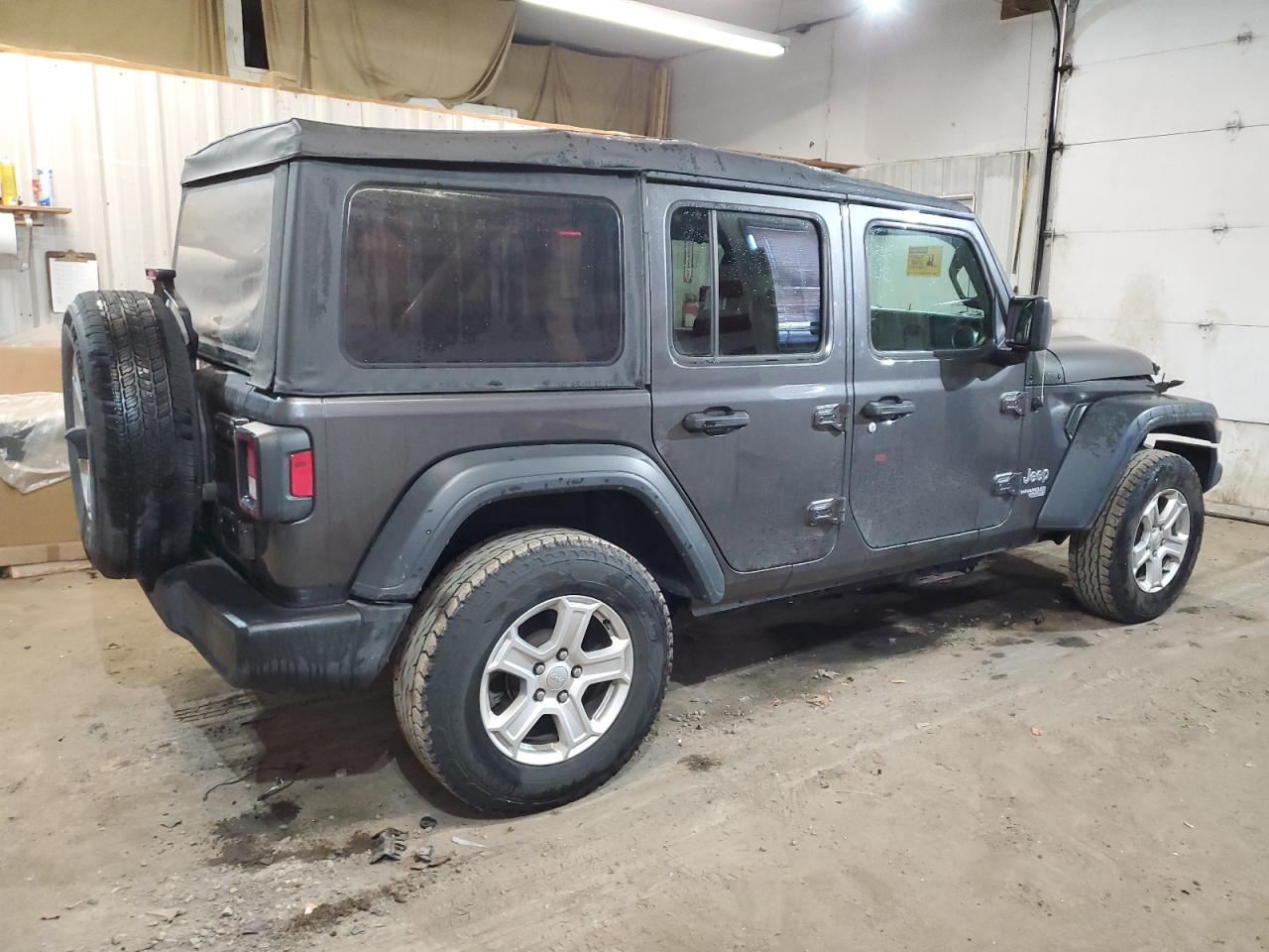 2018 Jeep Wrangler VIN 1C4HJXDG9JW168170 Copart auction photo, front end / minor dent/scratches damage thumbnail 3