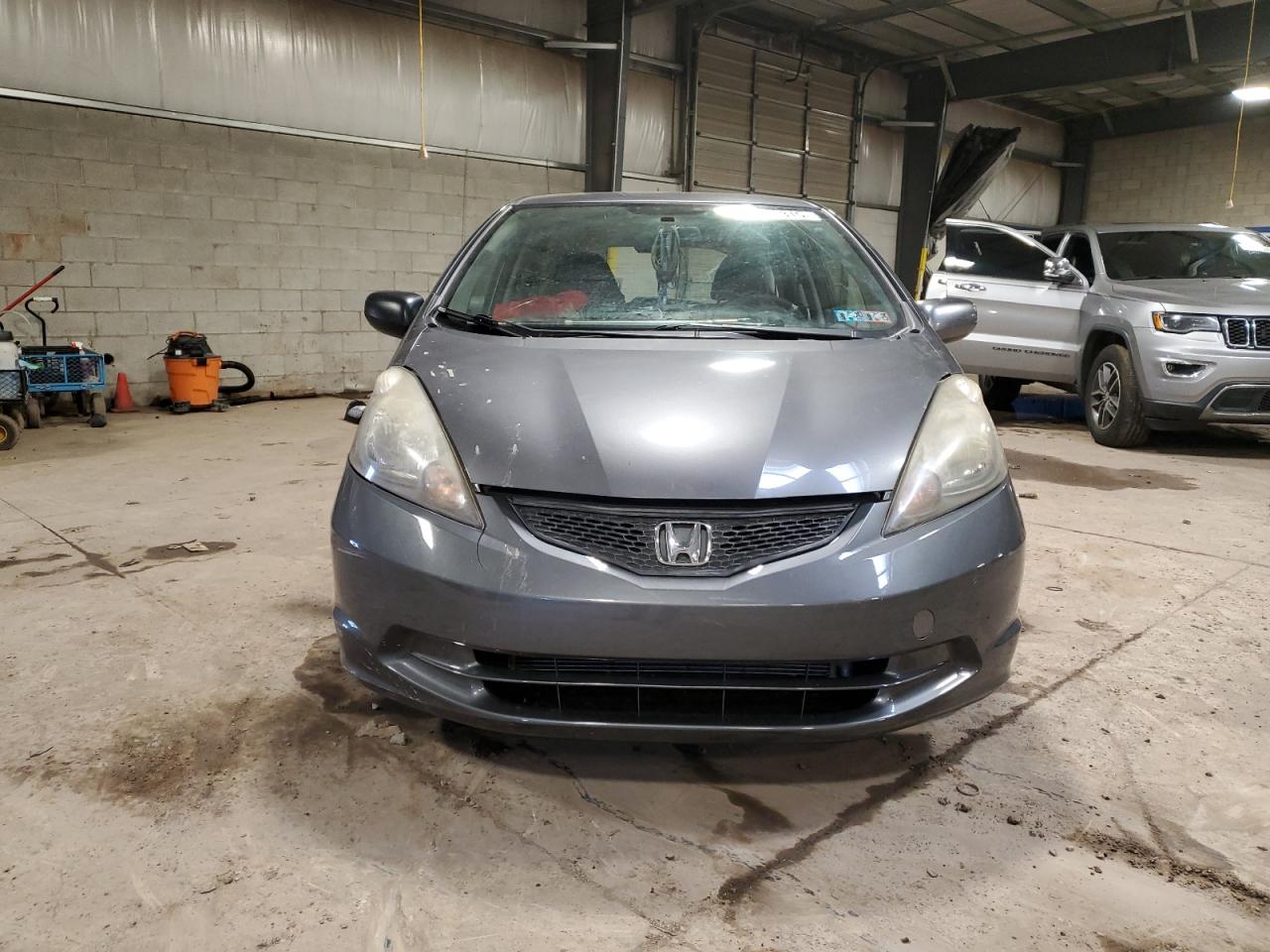 2013 Honda Fit VIN JHMGE8H31DC000881 Copart auction photo, rear end damage thumbnail 5