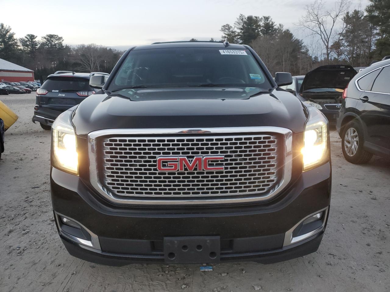 2015 GMC Yukon VIN 1GKS2JKJ8FR676168 Copart auction photo, normal wear damage thumbnail 5