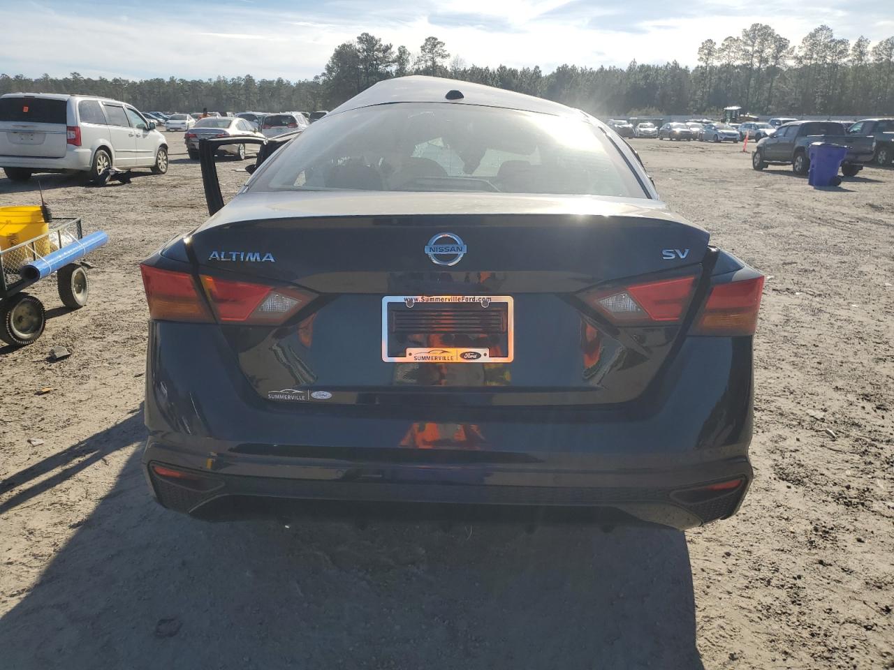 2021 Nissan Altima VIN 1N4BL4DV3MN310297 Copart auction photo, side / front end damage thumbnail 6