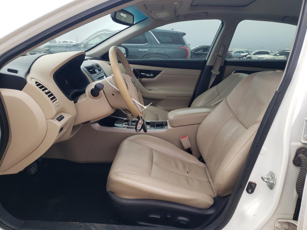 2015 Nissan Altima VIN 1N4AL3AP5FN379880 Copart auction photo, front end / minor dent/scratches damage thumbnail 7