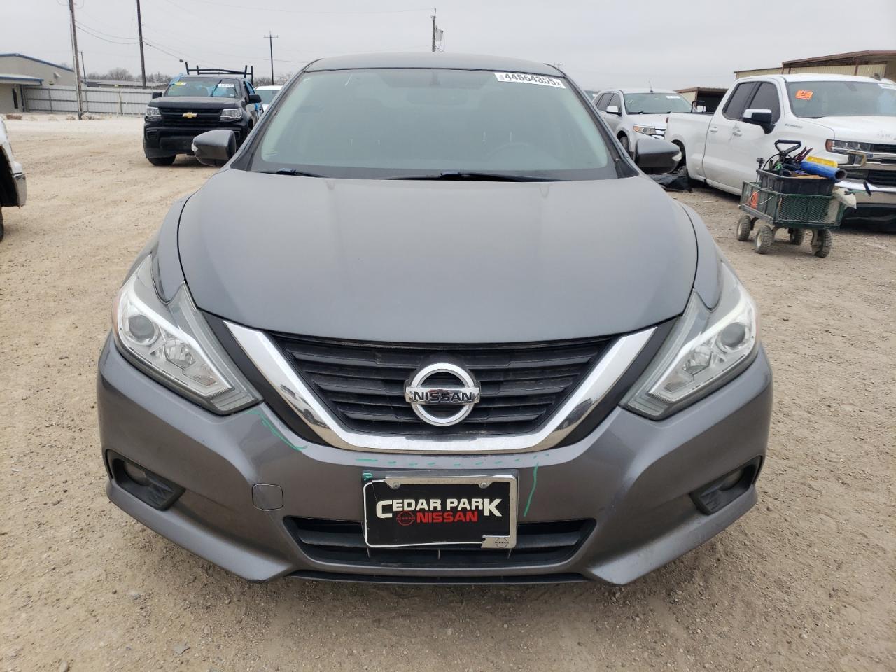 2017 Nissan Altima VIN 1N4AL3AP6HC233695 Copart auction photo, rear end / minor dent/scratches damage thumbnail 5