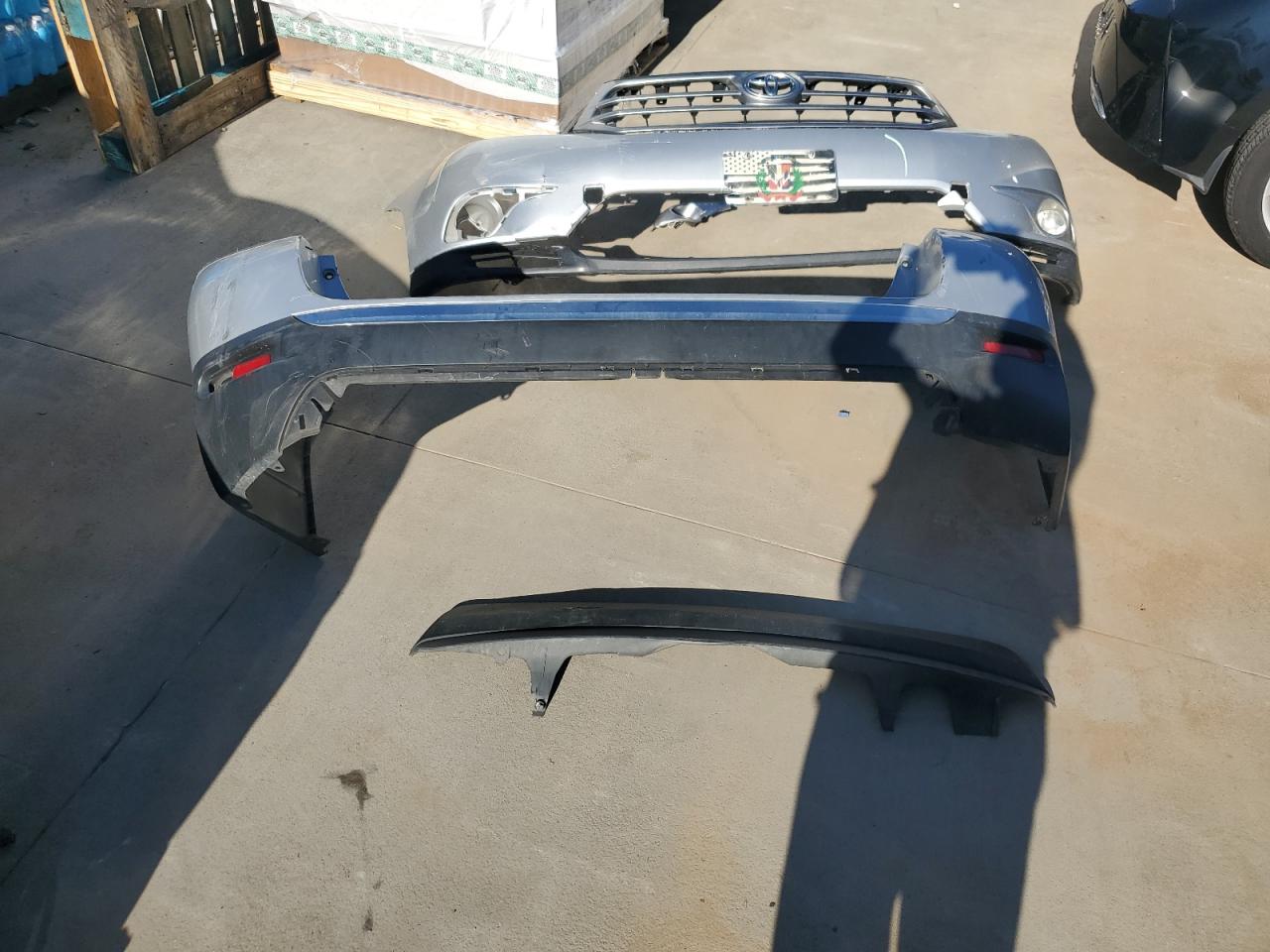2011 Toyota Highlander VIN 5TDZA3EH8BS011090 Copart auction photo, rear end / front end damage thumbnail 13