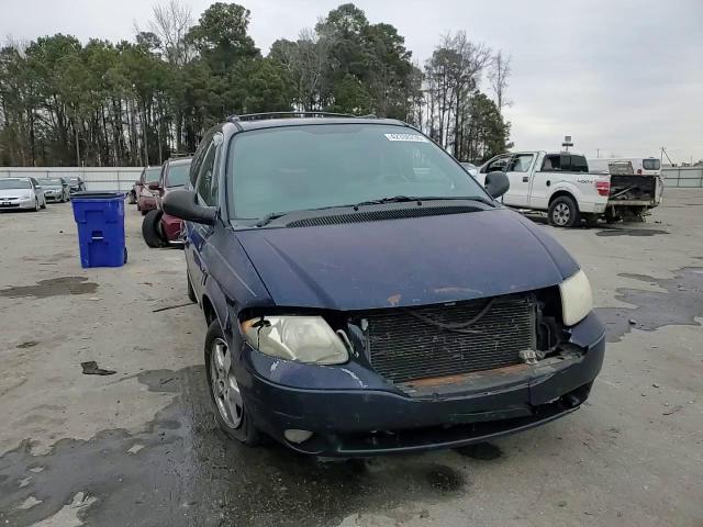 2004 Dodge Caravan VIN 2D4GP44L34R572555 Copart auction photo, front end / undercarriage damage thumbnail 12