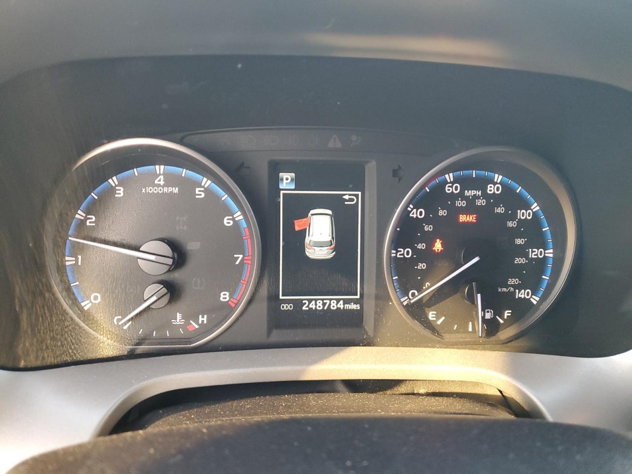 2018 Toyota RAV 4 VIN 2T3WFREV8JW435895 Copart auction photo, front end damage thumbnail 9
