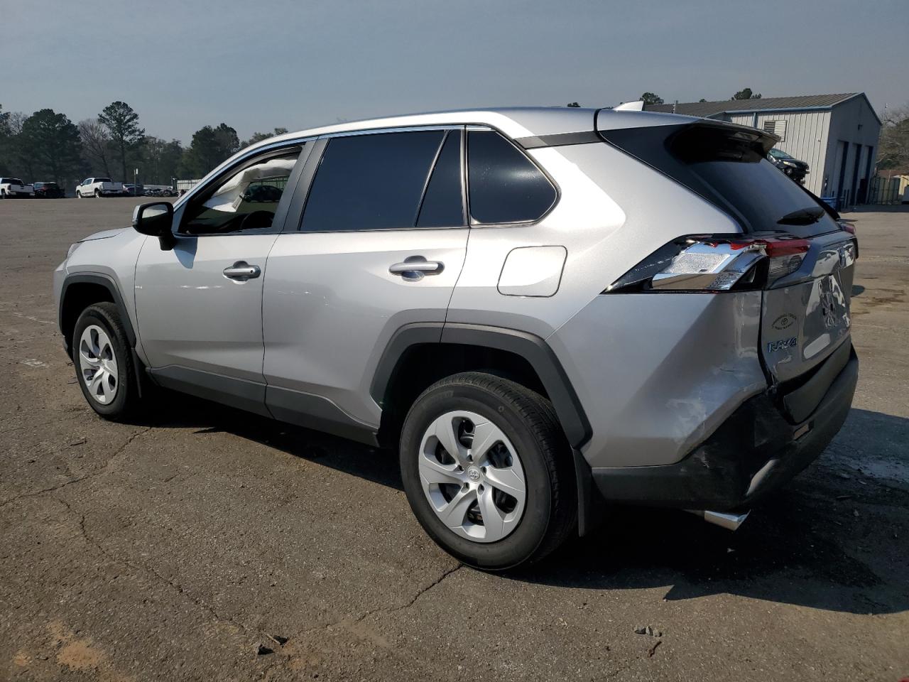 2024 Toyota RAV 4 VIN 2T3K1RFV1RC284617 Copart auction photo, side damage thumbnail 2