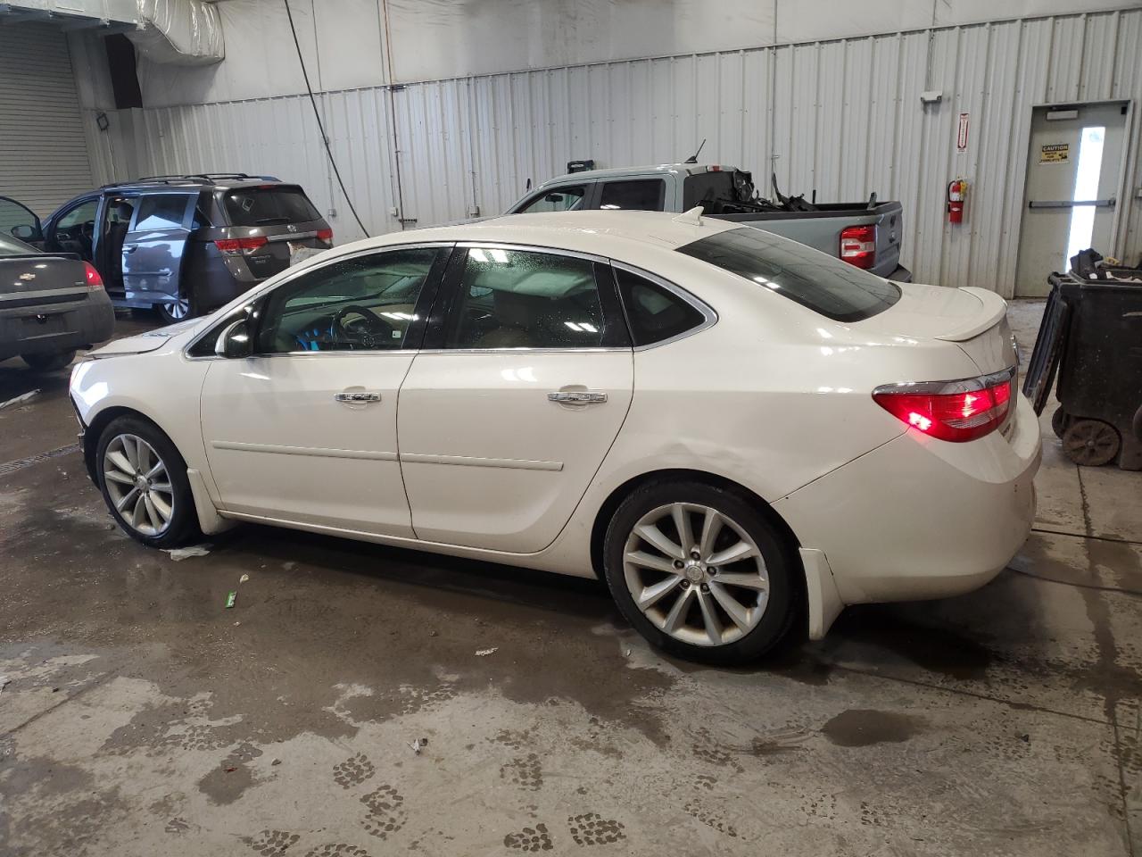 2014 Buick Verano VIN 1G4PS5SK6E4104430 Copart auction photo, front end / rear end damage thumbnail 2