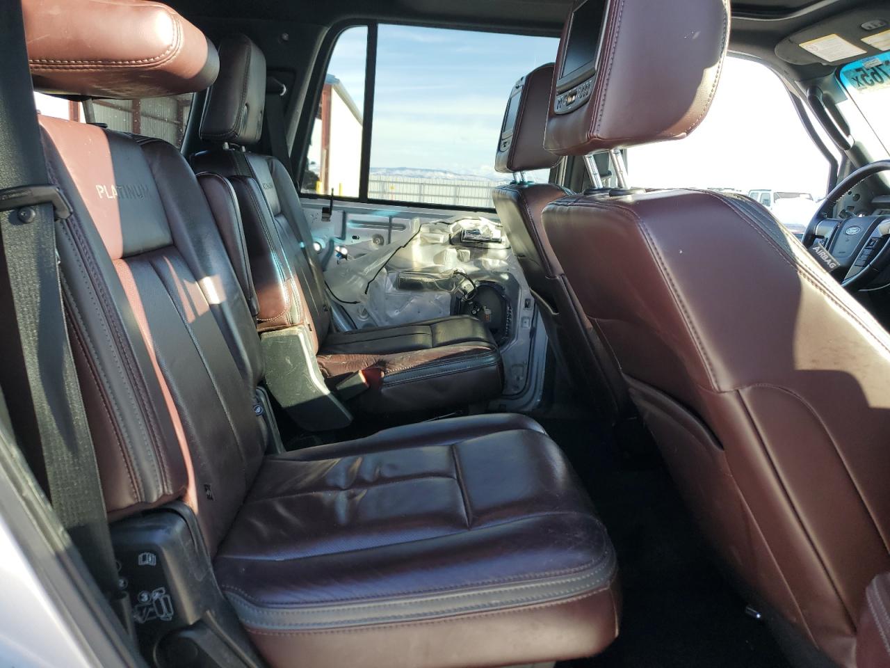 2017 Ford Expedition VIN 1FMJU1MT8HEA33809 Copart auction photo, front end / rear end damage thumbnail 11