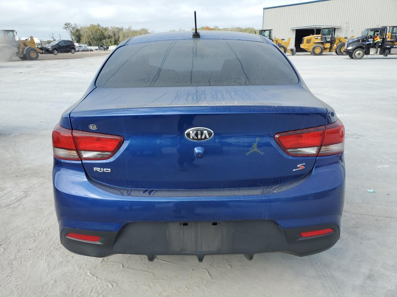 2019 KIA Rio VIN 3KPA24AB7KE179962 Copart auction photo, side / front end damage thumbnail 6