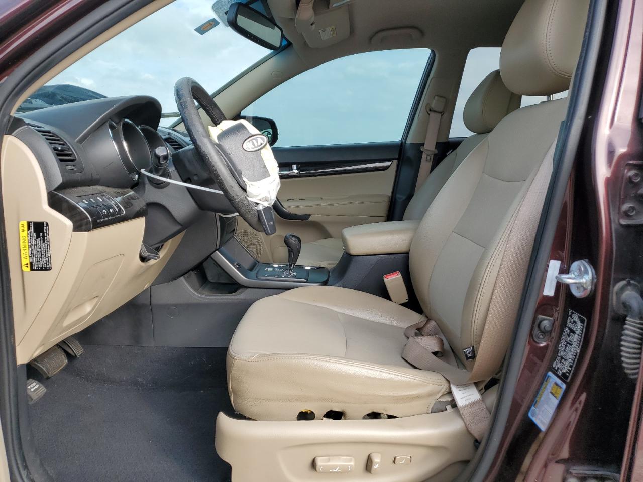 2012 KIA Sorento VIN 5XYKU3A62CG242742 Copart auction photo, front end damage thumbnail 7