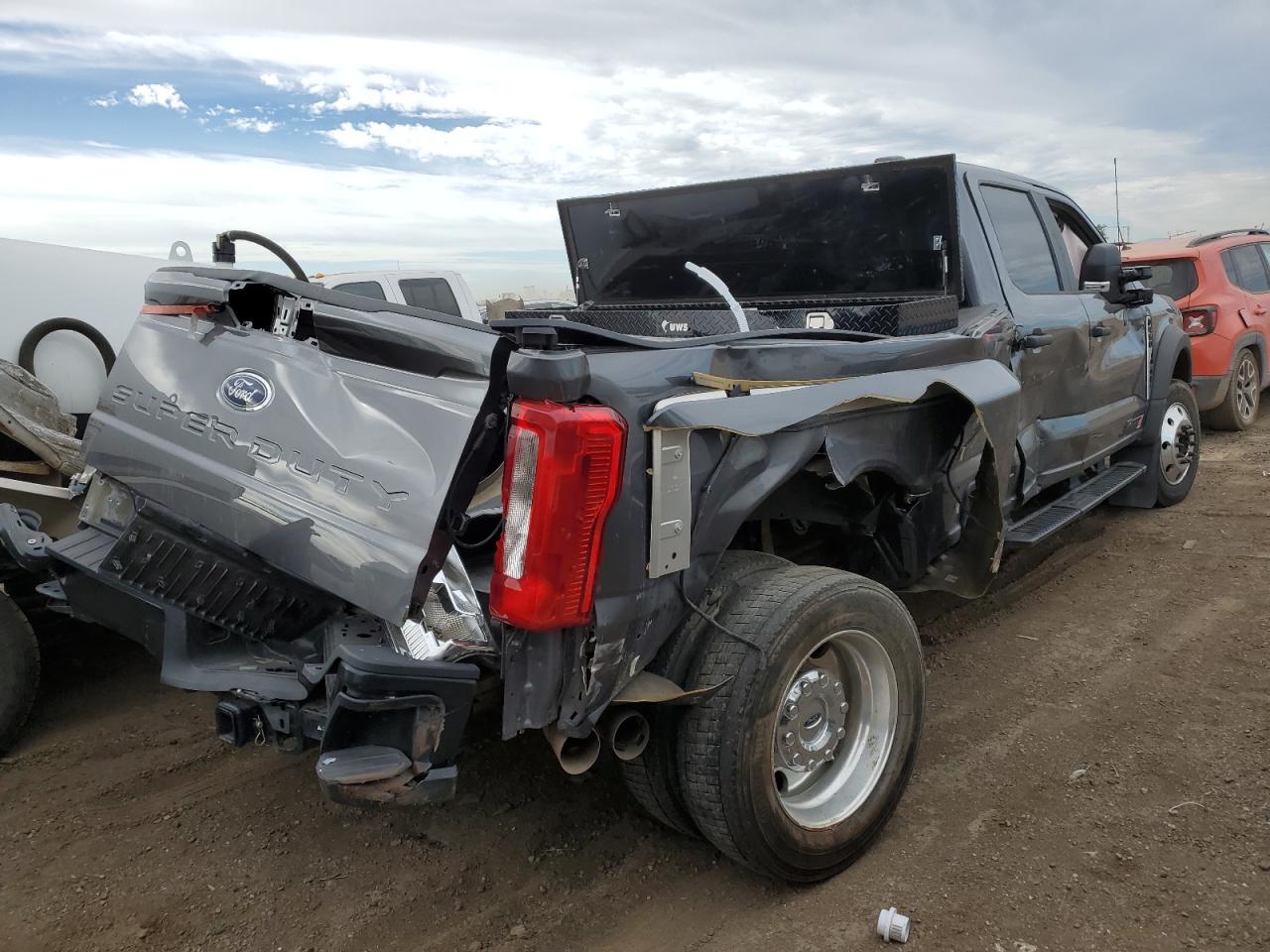 2023 Ford F450 VIN 1FT8W4DT1PEC19219 Copart auction photo, side / rear end damage thumbnail 3