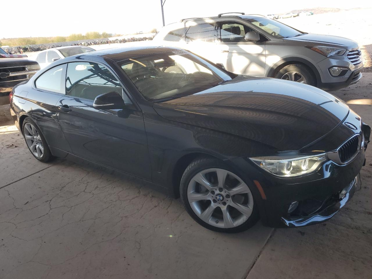 2014 BMW 4er VIN WBA3R1C58EK192907 Copart auction photo, front end / side damage thumbnail 4