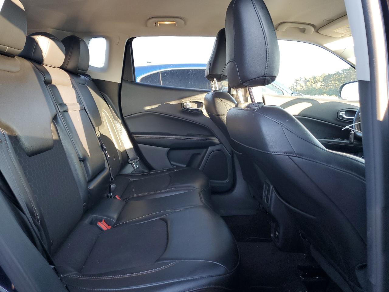 2018 Jeep Compass VIN 3C4NJDBB8JT201223 Copart auction photo, side damage thumbnail 11