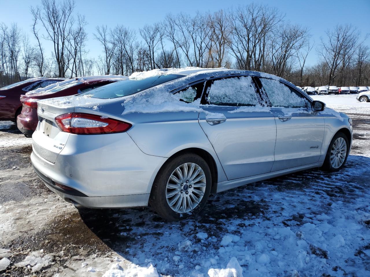 2016 Ford Fusion VIN 3FA6P0LU5GR348929 Copart auction photo, minor dent/scratches damage thumbnail 3