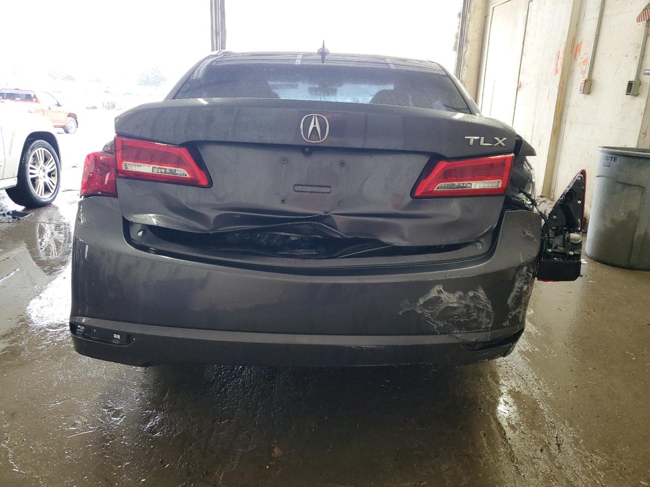 2020 Acura TLX VIN 19UUB1F31LA000088 Copart auction photo, front end / rear end damage thumbnail 6