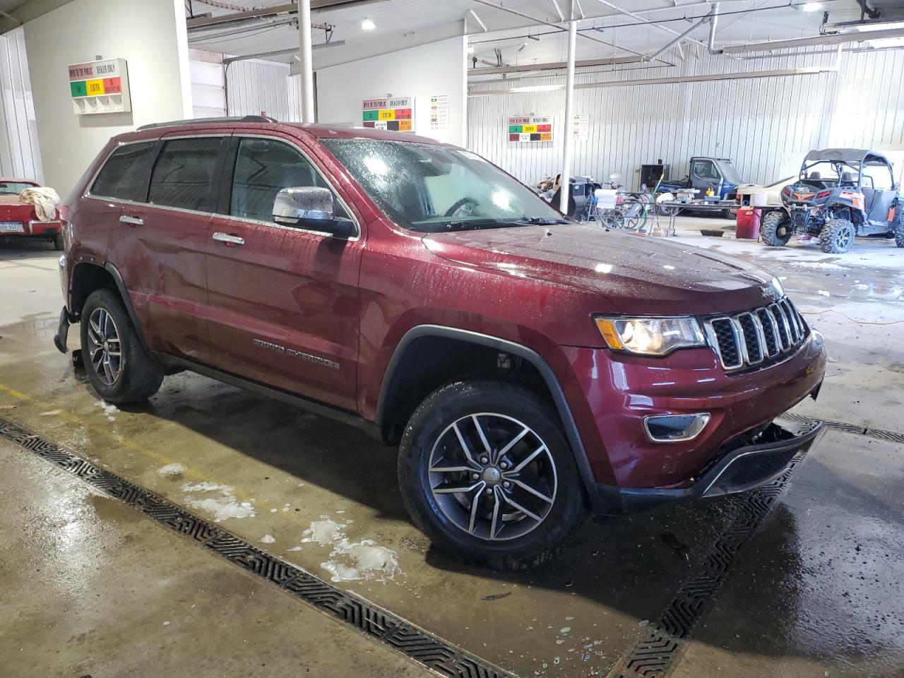 2017 Jeep Grand Cherokee VIN 1C4RJFBG3HC843573 Copart auction photo, all over damage thumbnail 4