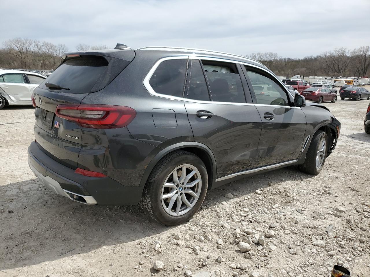 2021 BMW X5 VIN 5UXCR6C05M9D17129 Copart auction photo, front end damage thumbnail 3