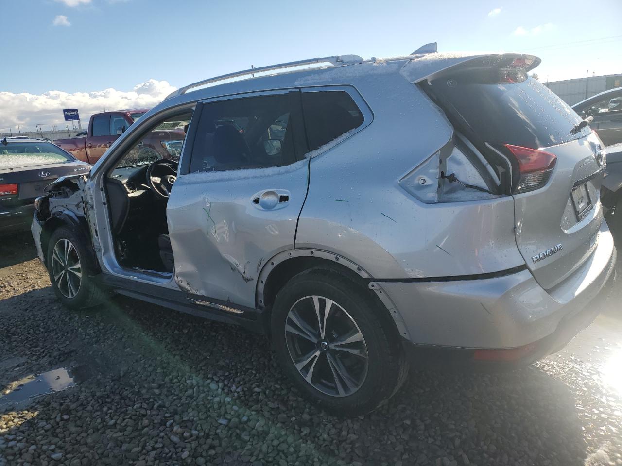 2018 Nissan Rogue VIN JN8AT2MV0JW321262 Copart auction photo, side damage thumbnail 2