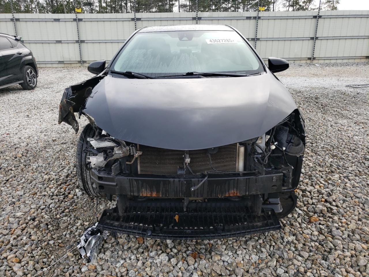 2018 Toyota Corolla VIN 2T1BURHE1JC020699 Copart auction photo, front end damage thumbnail 5