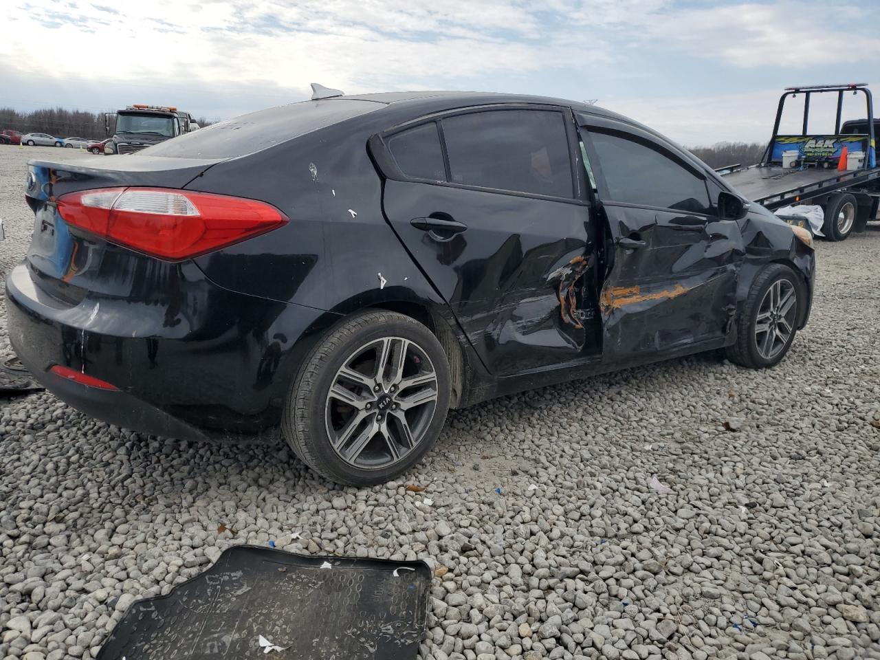 2014 KIA Forte VIN KNAFX4A64E5082774 Copart auction photo, side damage thumbnail 3