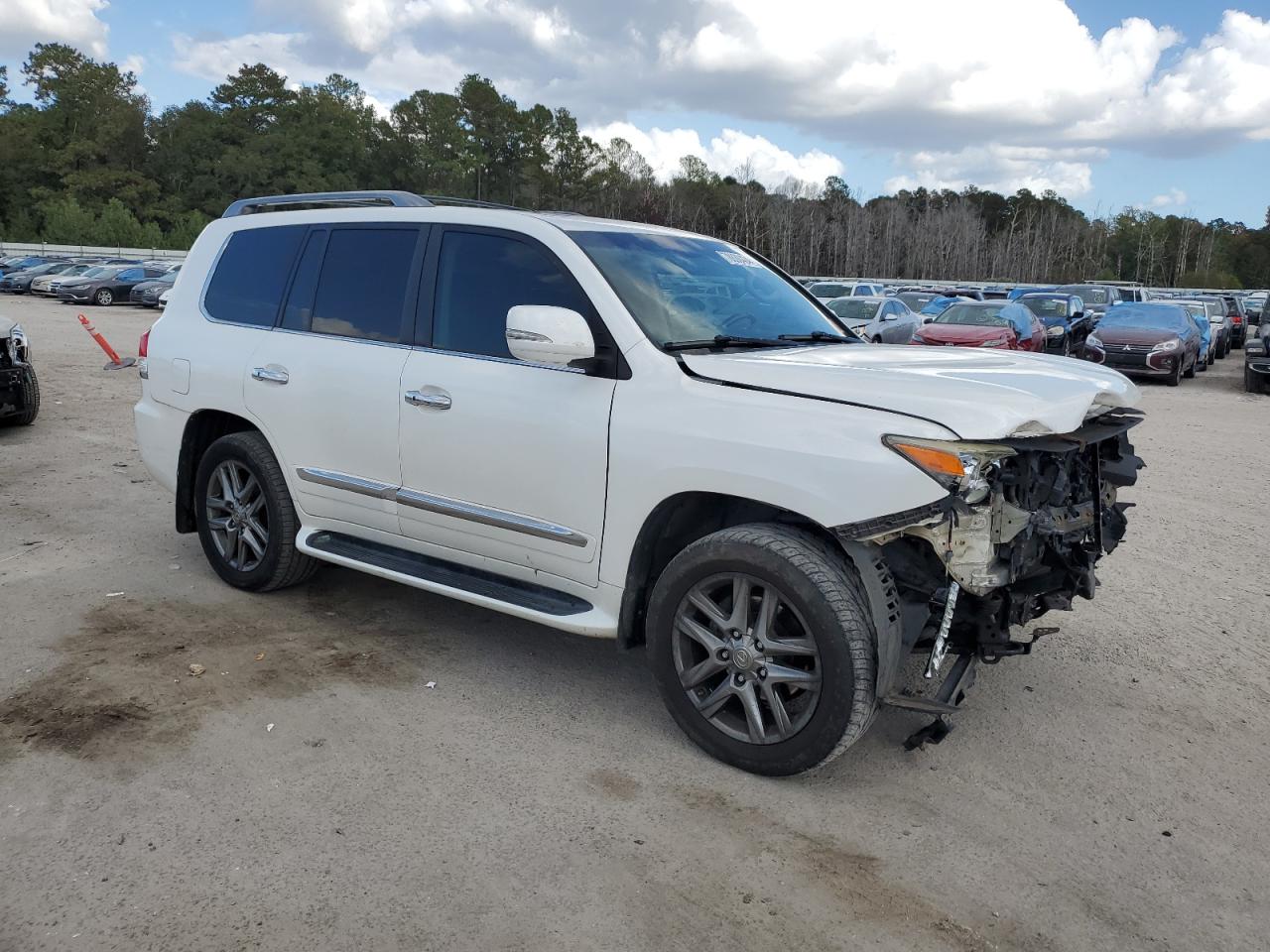 2013 Lexus LX VIN JTJHY7AX2D4101973 Copart auction photo, front end damage thumbnail 4