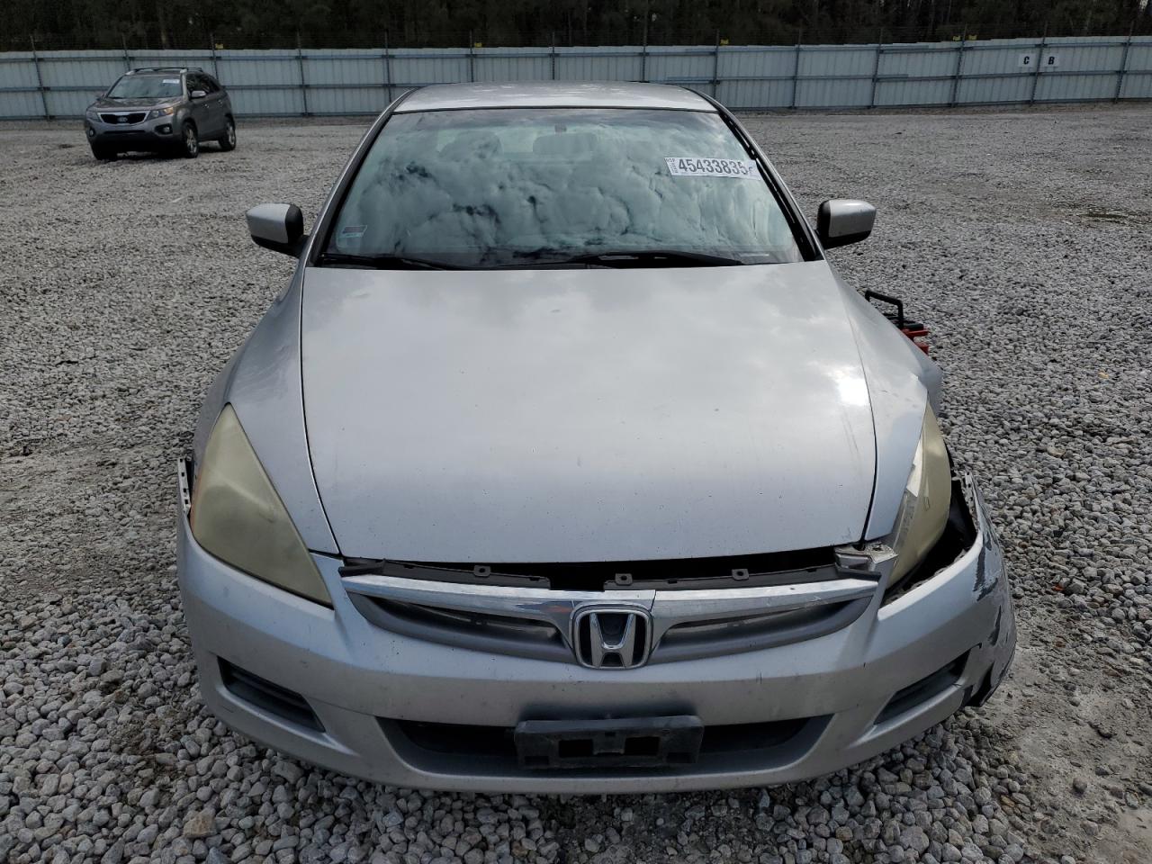 2007 Honda Accord VIN JHMCM56397C017399 Copart auction photo, front end / rear end damage thumbnail 5