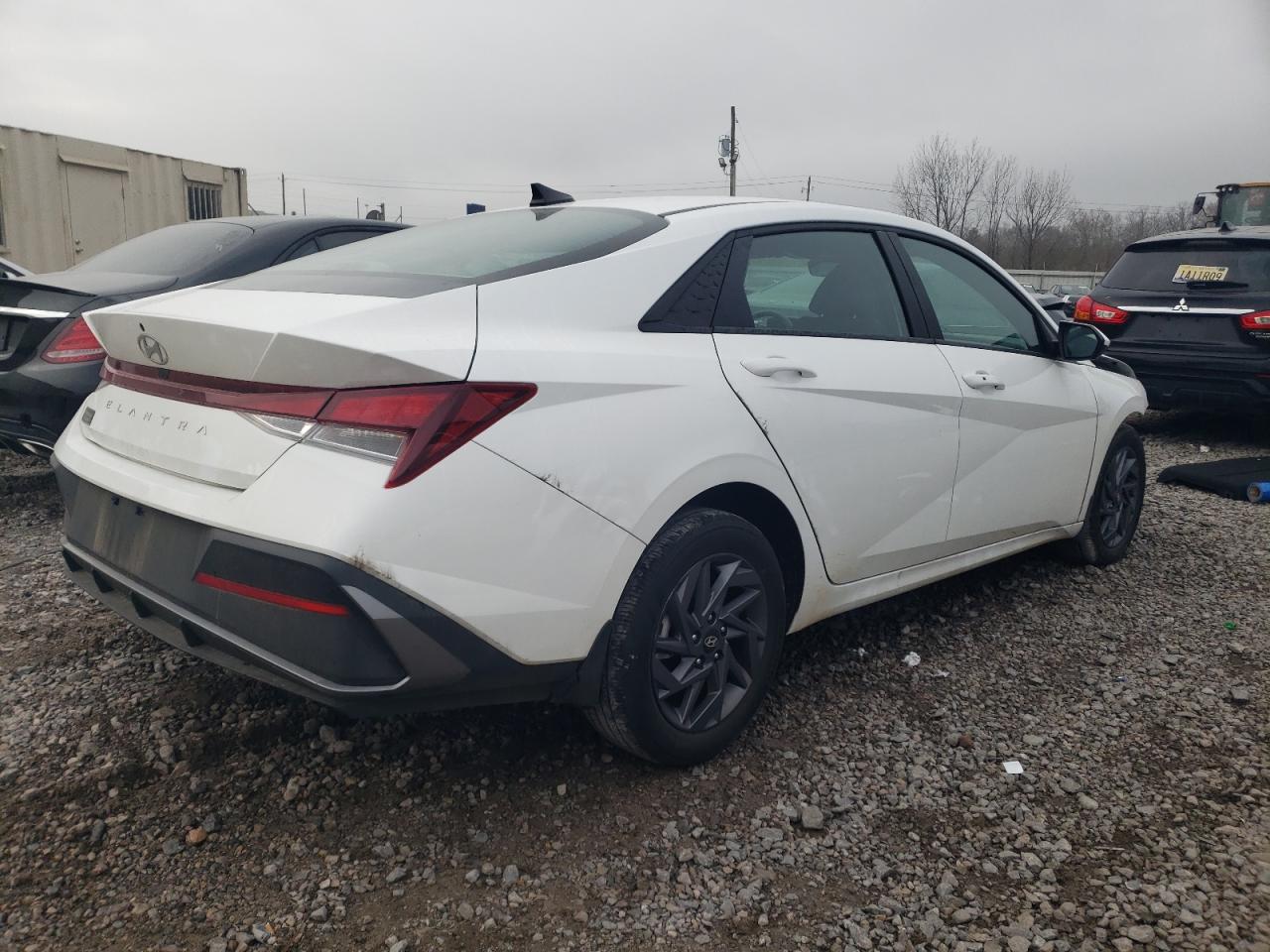 2024 Hyundai Elantra VIN KMHLM4DG7RU706304 Copart auction photo, front end damage thumbnail 3