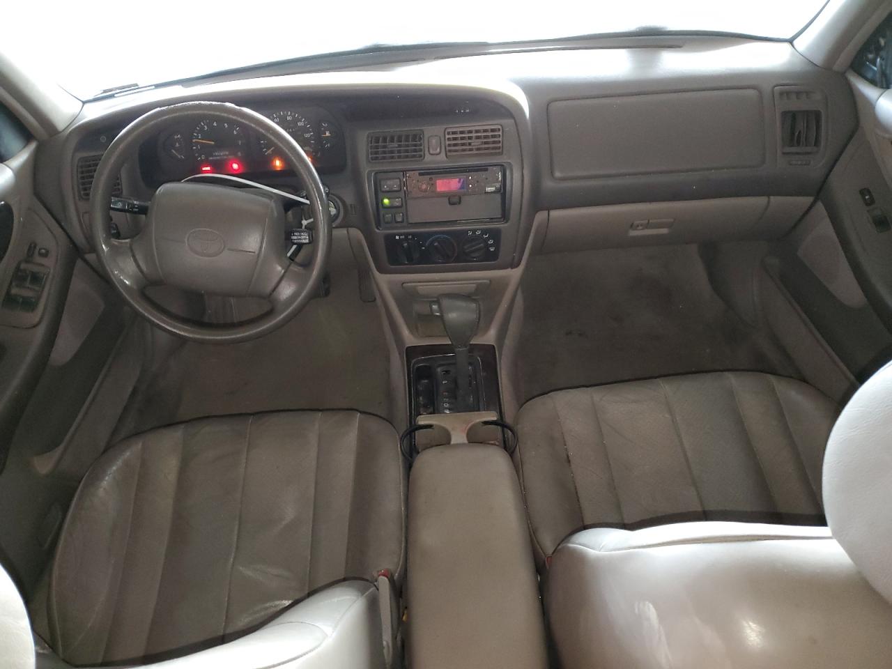 1997 Toyota Avalon VIN 4T1BF12B4VU207093 Copart auction photo, rear end damage thumbnail 8
